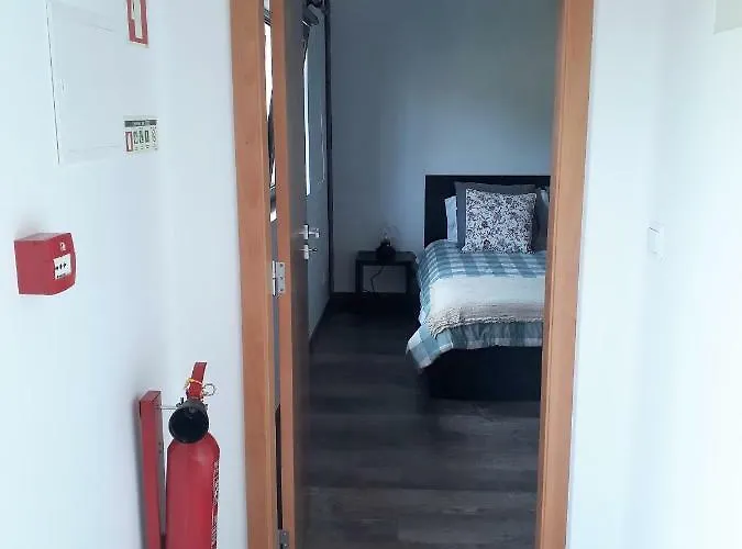 Palheiros De Mira 宾馆 *